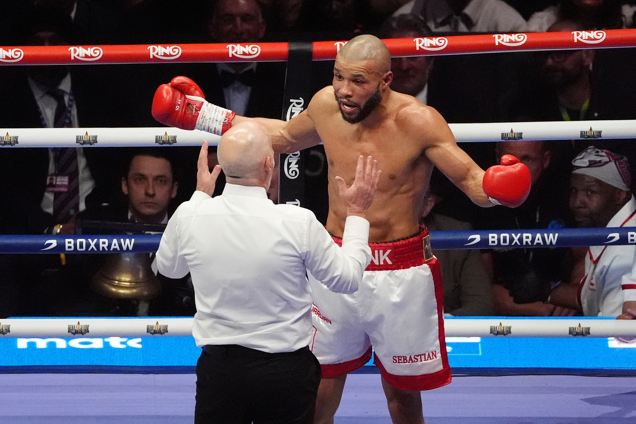 Chris Eubank Jr. Reveals 6-Word Text That Sparked Reconciliation With ...