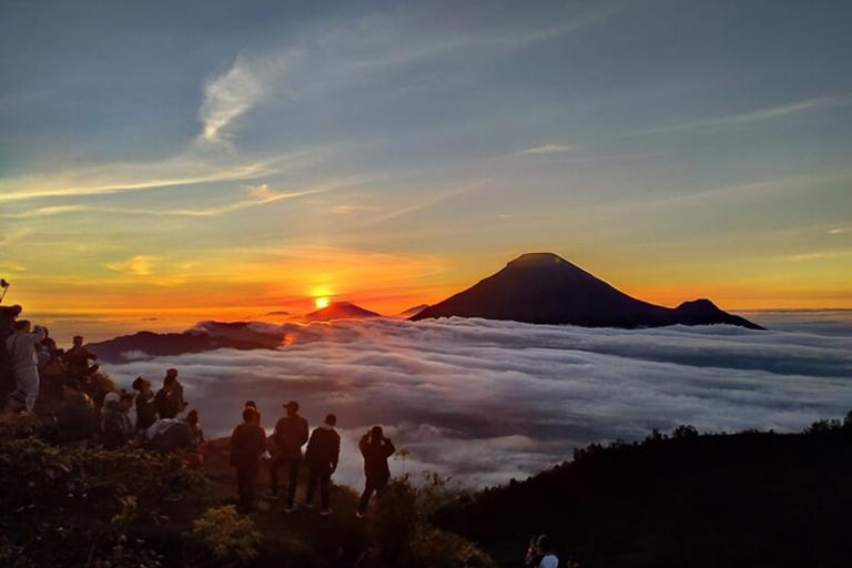 Bukit Sikunir' (Bobobox)