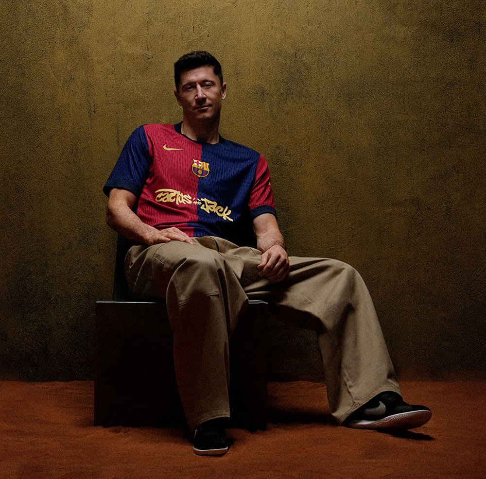 ナイキ バルセロナ トラビススコット コラボ ユニフォーム S ラスト