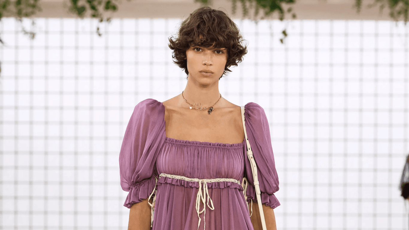 Rachel | Robe fluide d’été qui flatte la silhouette