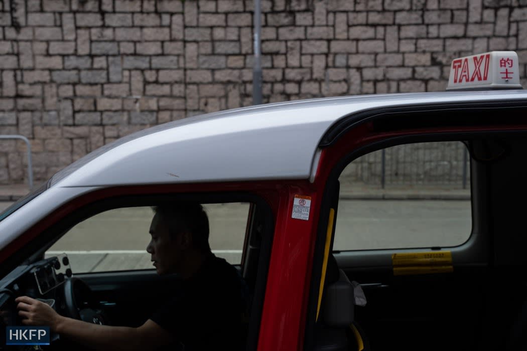 AA1Et3q1 Hong Kong's Taxi Sector Calls for Regulation of Ride-Hailing Services
