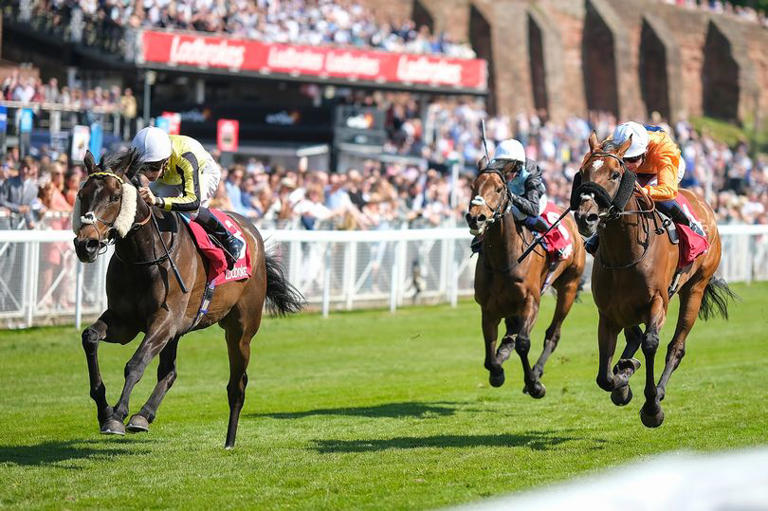 Chester May Festival 2025: East India Dock wins the Chester Cup