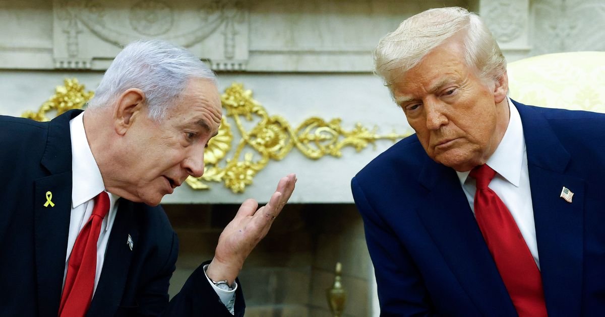 Huge Development as Trump Prepares to Tour Middle East - POTUS Moving