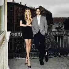 Behind the Scenes: Unveiling Artemi Panarin’s Wife and the Quiet Strength of His Family Life