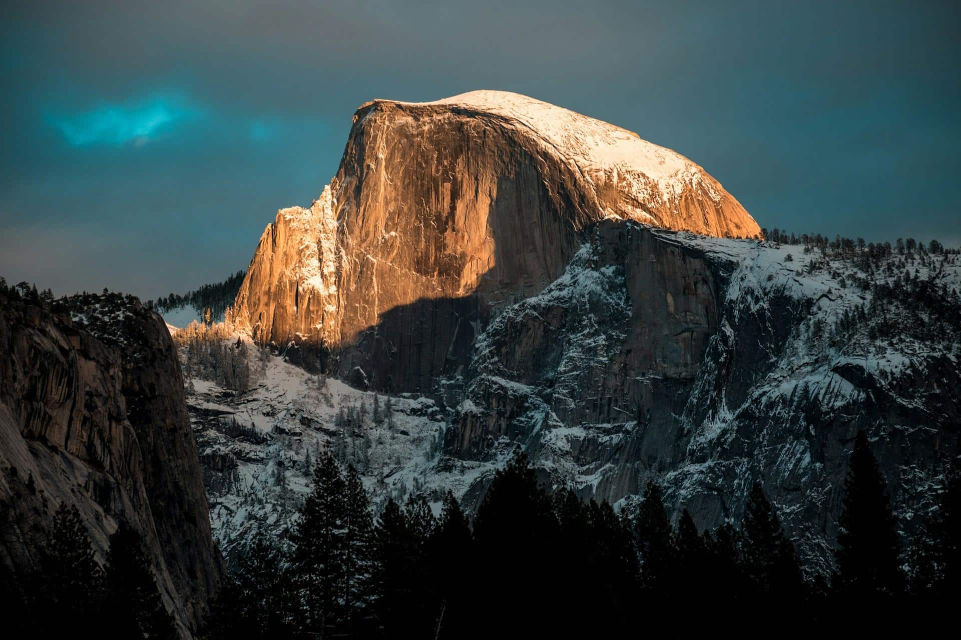 The 5 Deadliest Hiking Trails in North America
