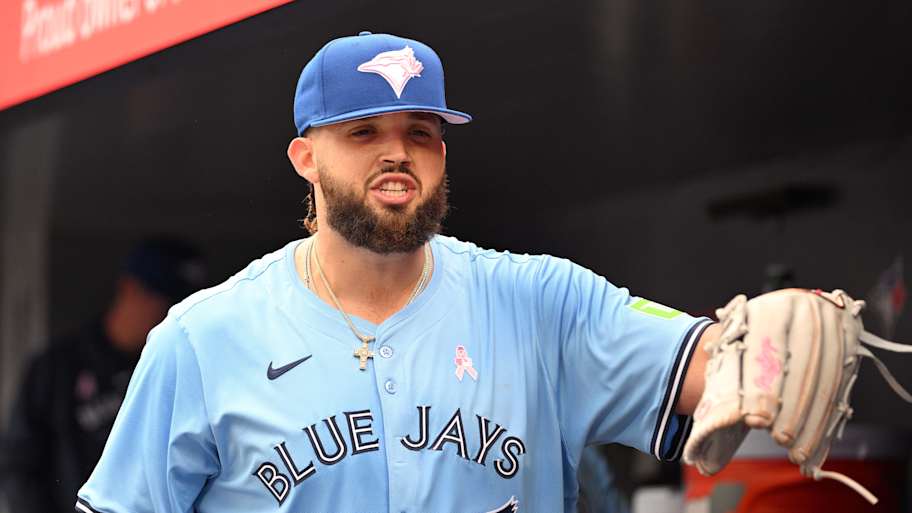 Alek Manoah Is Making Progress Trending Toward A Return To Blue Jays In 2025