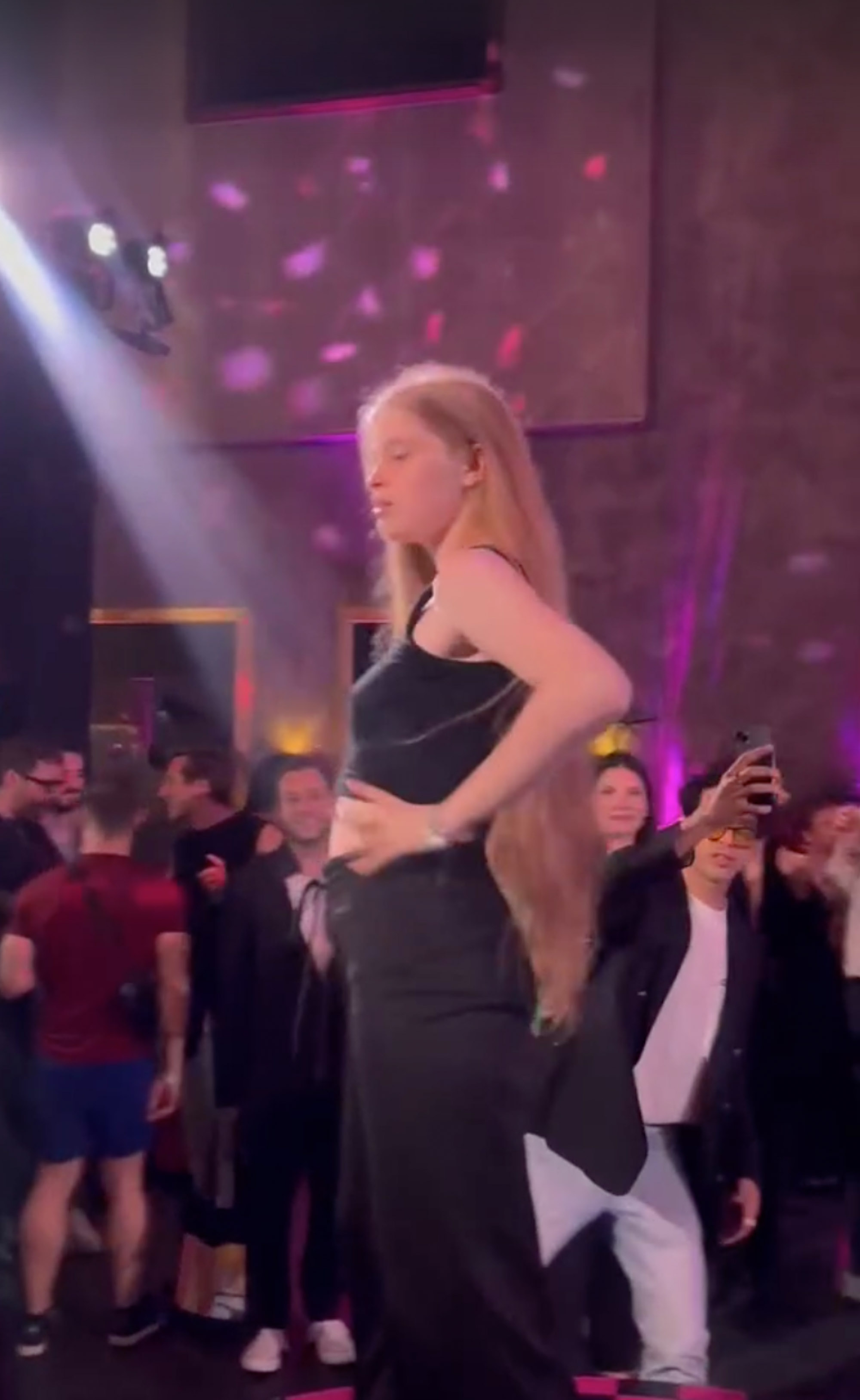 Elon Musk’s estranged daughter, Vivian, works the runway at ‘Drag Race