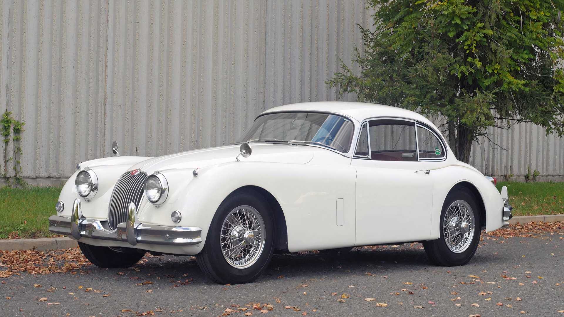 1958 jaguar xk150 front quarter