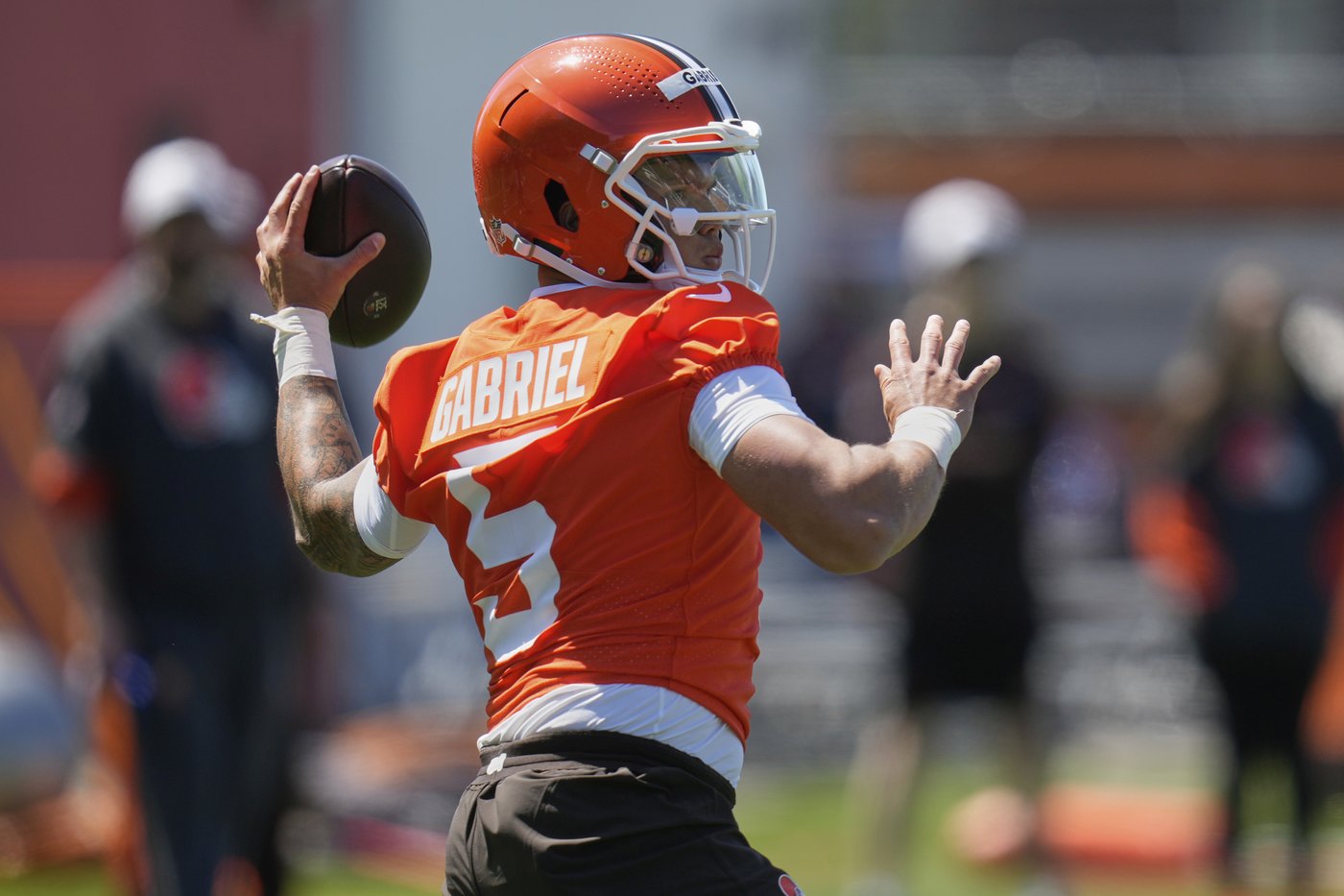 Shedeur Sanders: Fokus, Rendah Hati, dan Siap Buktikan Diri di NFL