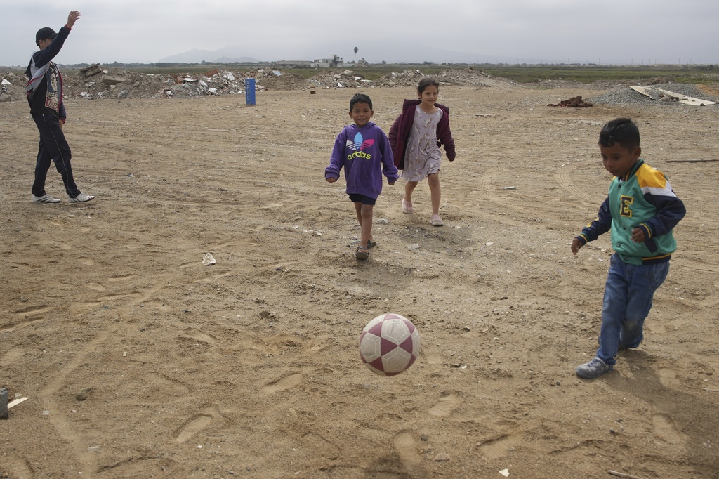 PERÚ-NUEVO PAPA-MIGRANTES