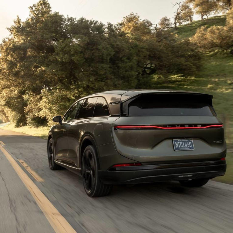 Lucid Gravity - Elektro-SUV aus den USA mit 828 PS und 270 km/h Spitze