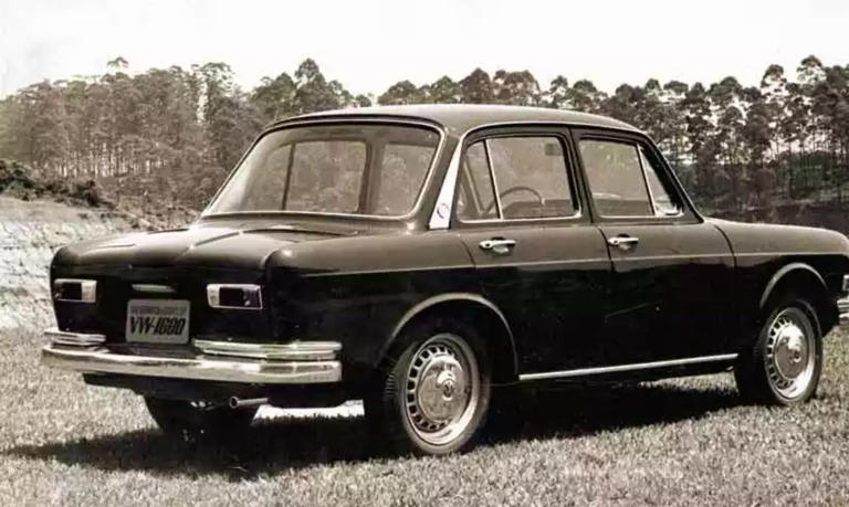 Como todo VW derivado do Fusca, o Zé do Caixão tinha motor traseiro, com refrigeração a ar