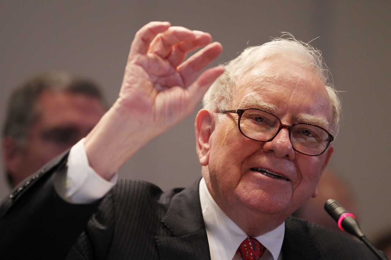 It’s Warren Buffett’s last day as CEO of Berkshire Hathaway. How the ...