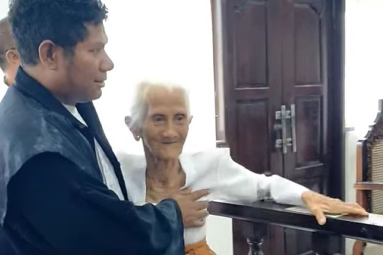 Empati Tetap Hidup! Nenek 92 Tahun Hadapi Persidangan atas Kasus Pemalsuan di Bali, Ni Luh Djelantik Berjuang