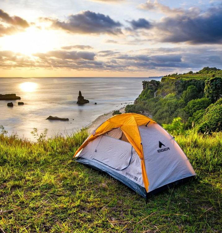 Pantai Buyutan di Pacitan' (Instagram @yogapra_setyo)