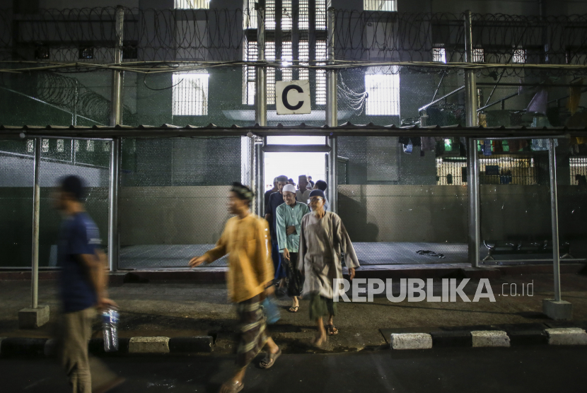 Polisi Ungkap Napi Kendalikan Bisnis Prostitusi Online Anak dari dalam Lapas Cipinang
