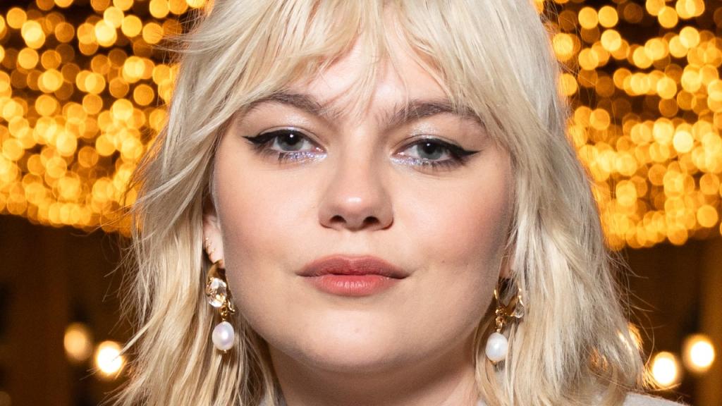 Comment tu as pu" : Louane s'adresse au père de sa fille, Florian Rossi, après  sa défaite à l'Eurovision