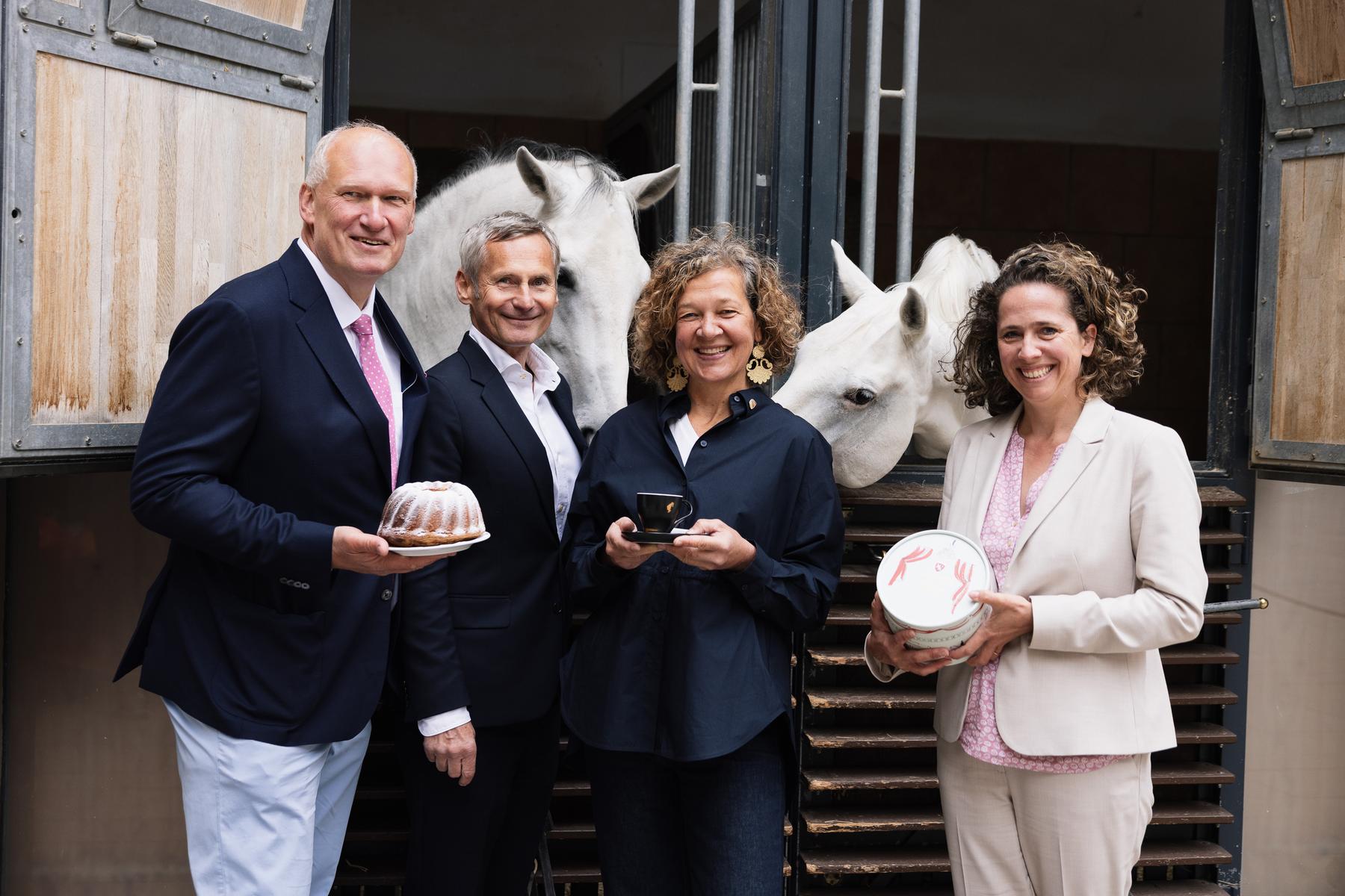 Die Lipizzaner verkaufen jetzt Guglhupf