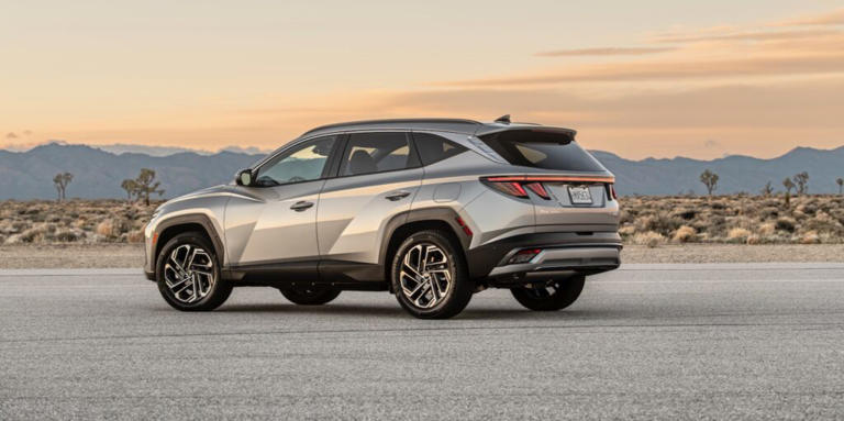 2025 Hyundai Tucson Plug-in Hybrid Review: The Sweet Spot