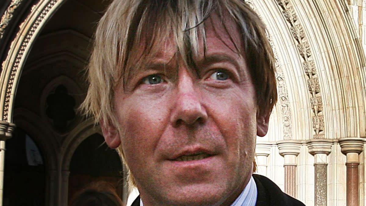 Princess Diana's Trusted Bodyguard Who Protected William and Harry Dies  Suddenly at 63