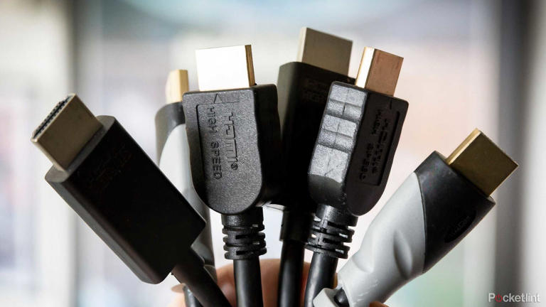 A grip of HDMI cables.