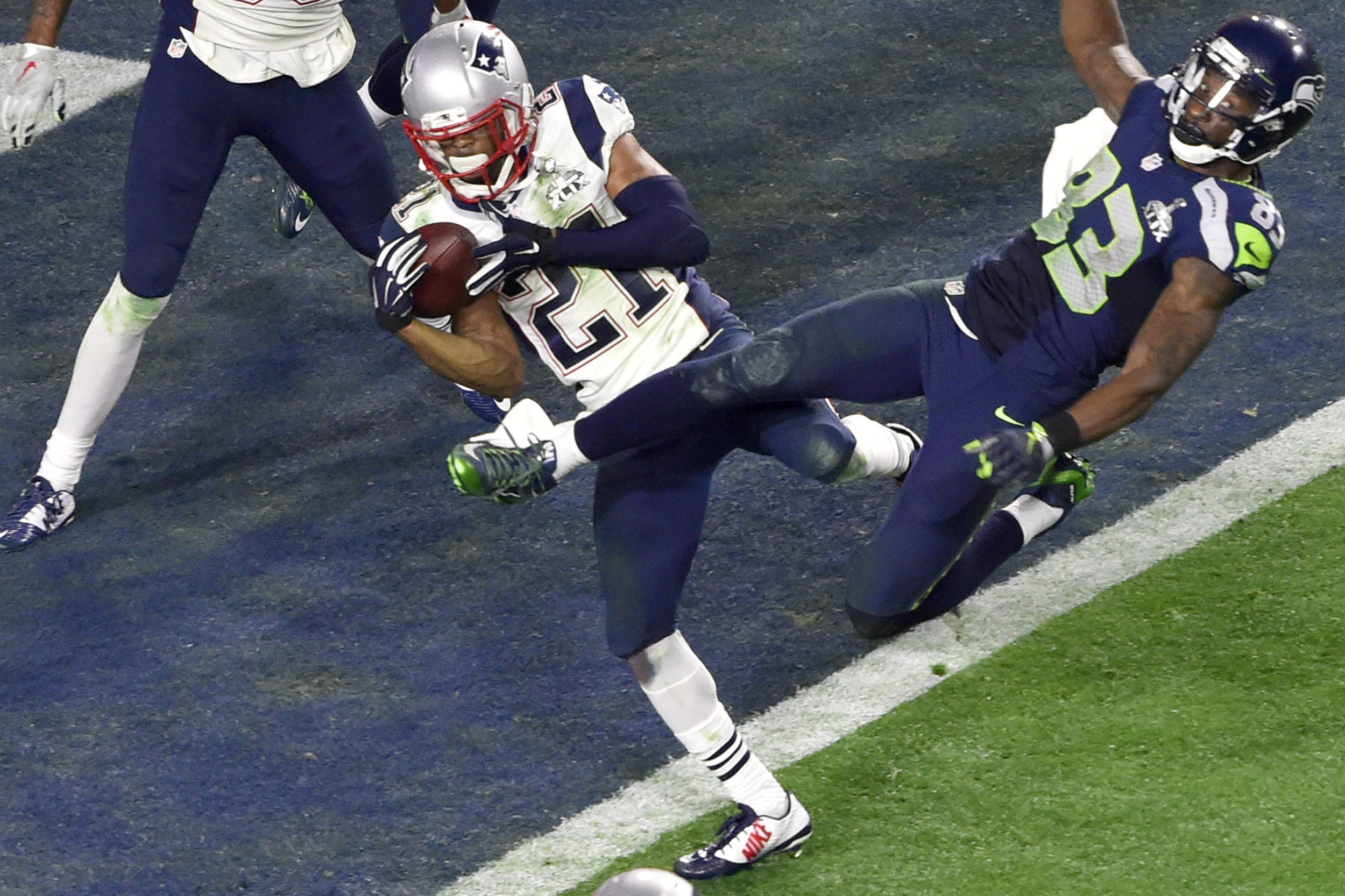 The most crushing defeats in NFL playoff history