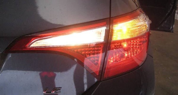 Warta Bandung Barat | Alasan Lampu Sein Satu Sisi Mati, Cek Ini Sebelum Mengganti Bohlam