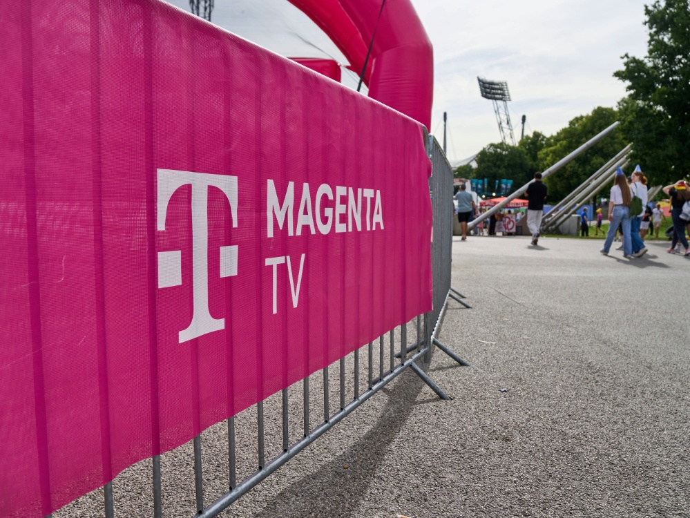  Laut Bild: Telekom sichert sich TV-Rechte für WM 2026 