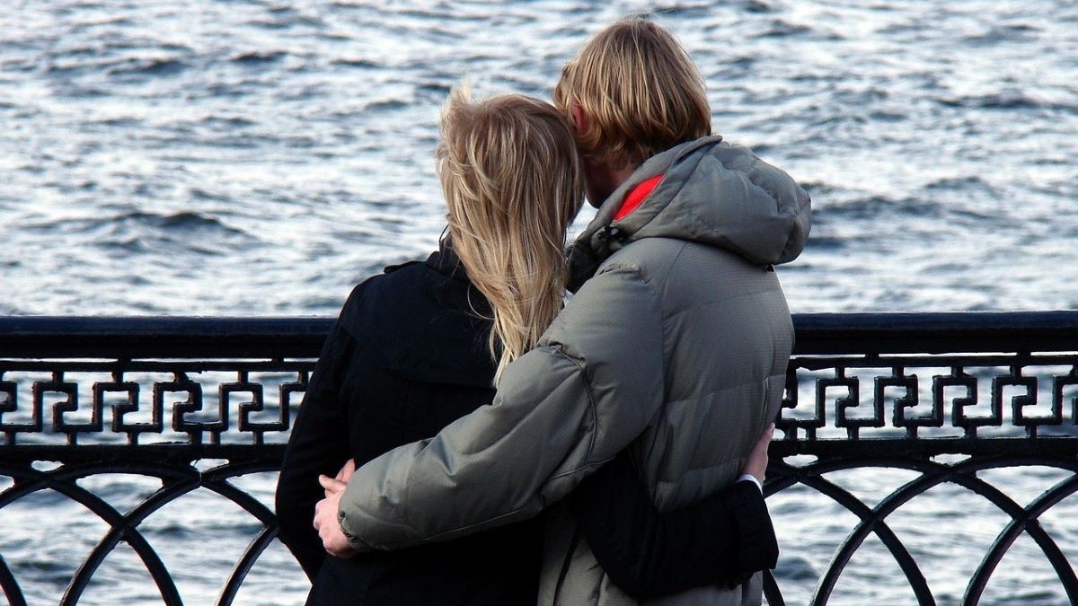 Love Doesn't Hurt: 7 Truths That Will Change How You Love