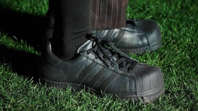 【Adidas】Avavav Moonrubber スニーカー Black ADIDAS X AVAVAV - Unisex Moonrubber Sneakers – Atelier New York