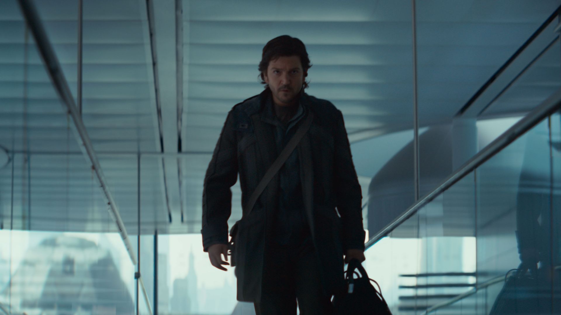 Star Wars fans have spotted a neat parallel between the beginning and ...