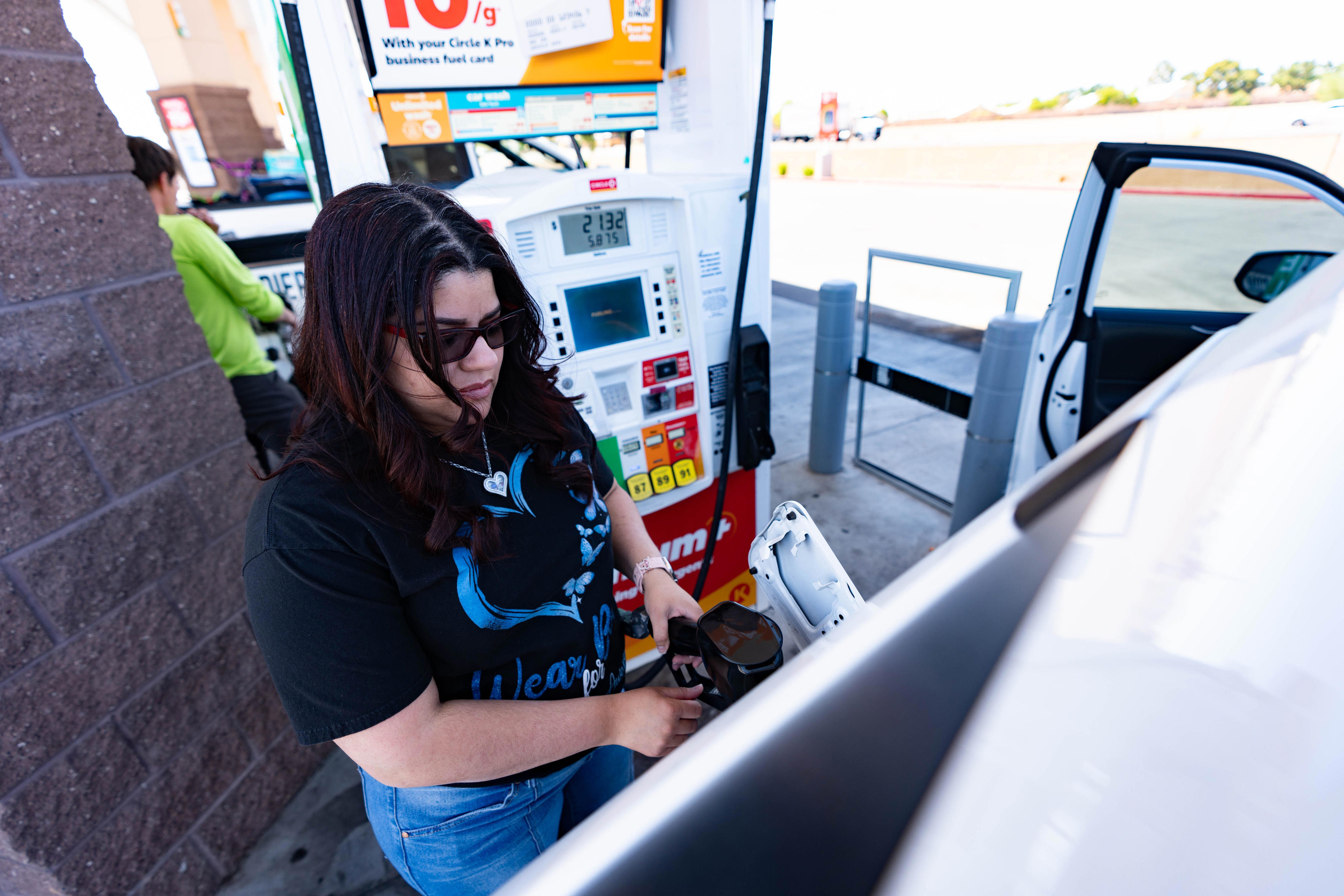 When will gas prices go down in Arizona? These key factors play a role