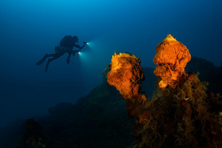 Underwater volcano west coast tsunami