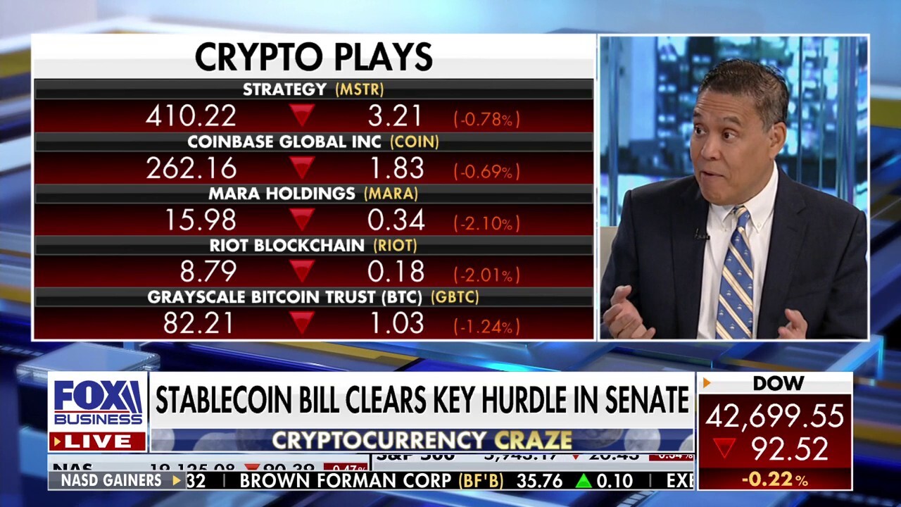 Stablecoin bill clears key hurdle in Senate 'Best of all worlds'