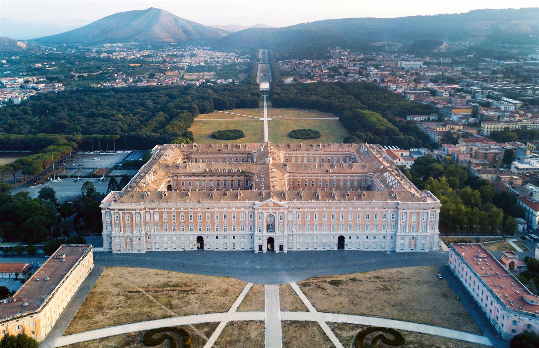 Inside 13 Of The World’s Biggest Mansions, Including Some You’ve Never