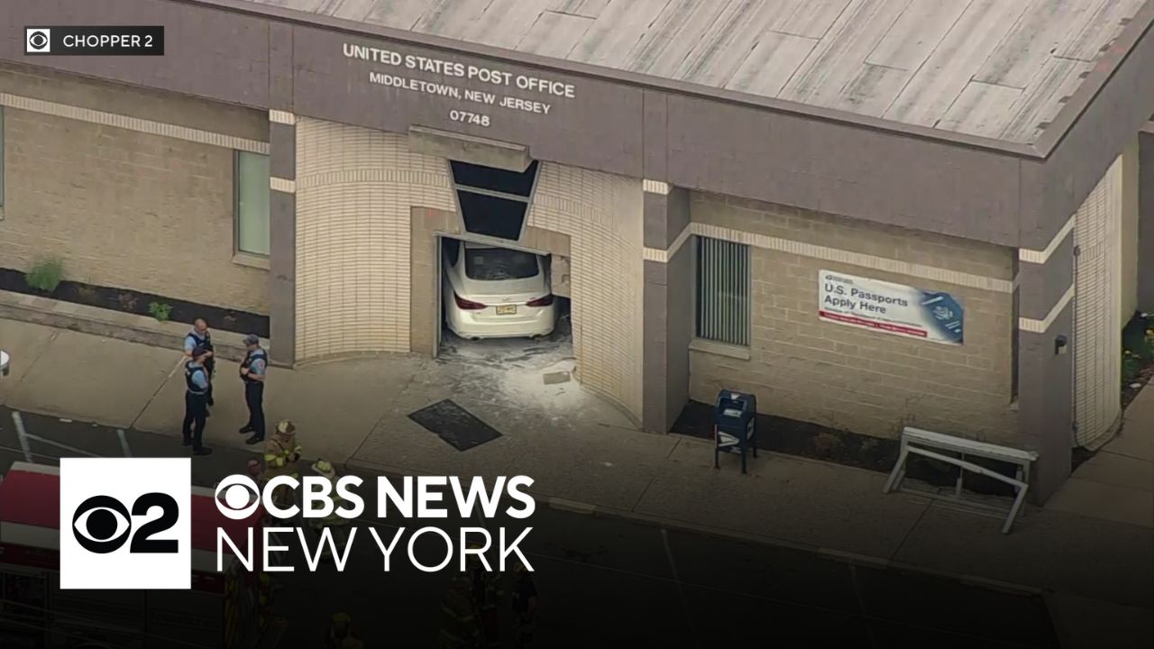 car-crashes-into-post-office-in-middletown-new-jersey