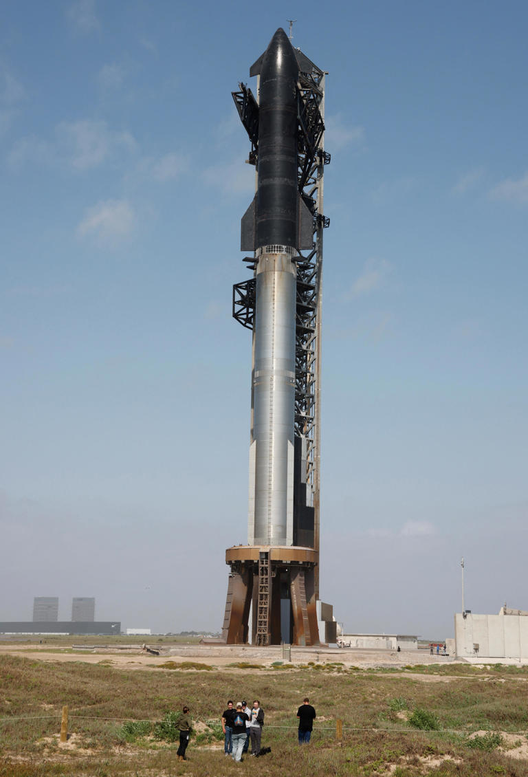 SpaceX Starship rocket breaks up again after last 2 attempts ended in ...