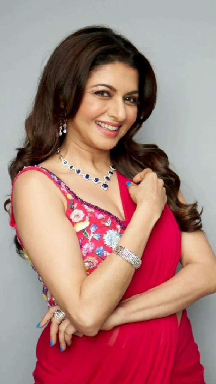 Bhagyashree's High Protein Peas And Paneer Patties Recipe For Breakfast