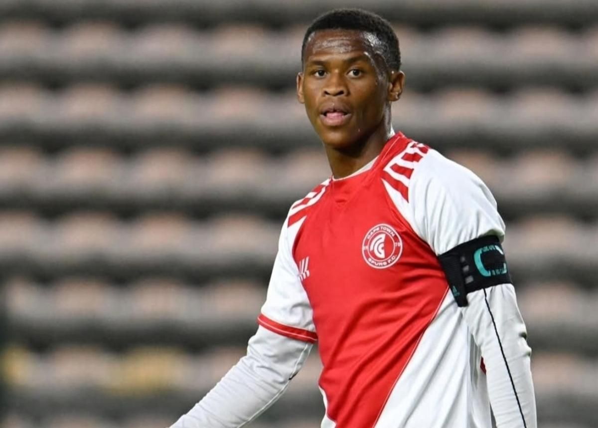 kaizer-chiefs-transfer-news-velebayi-and-mdantsane