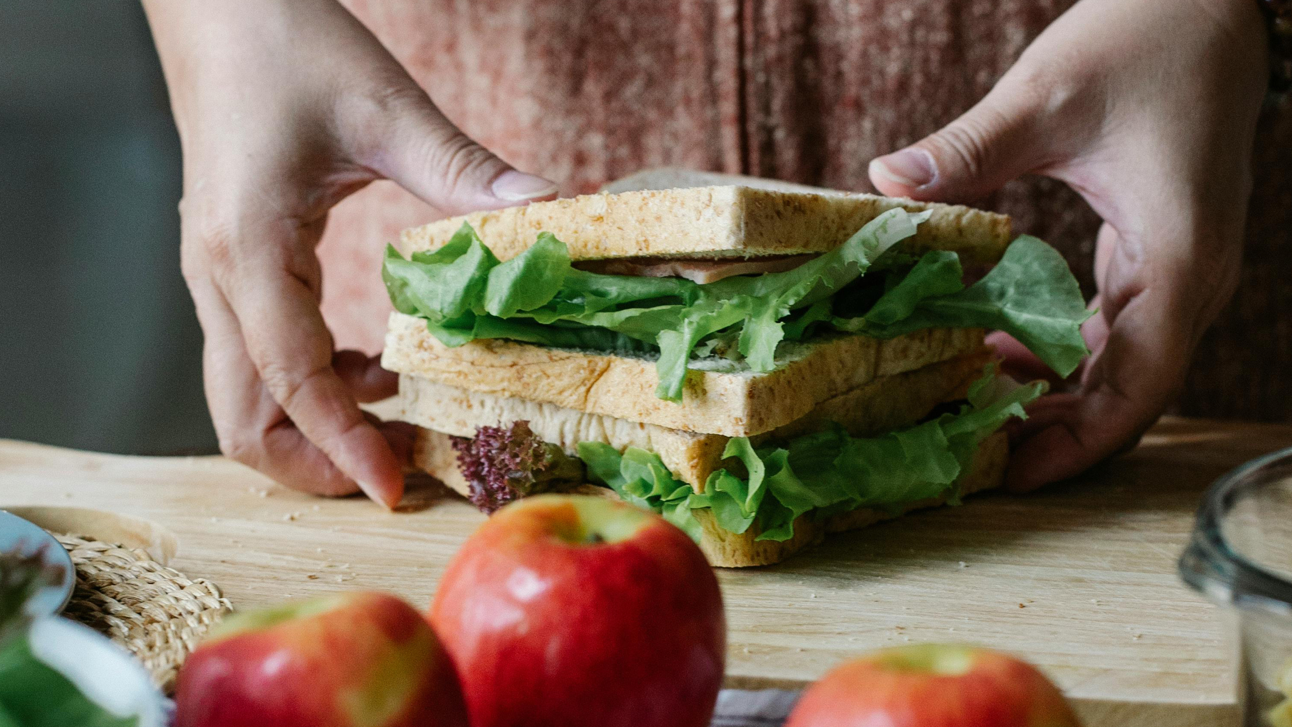 Auch für vegane Ernährung braucht es Tierhaltung – stimmt das?