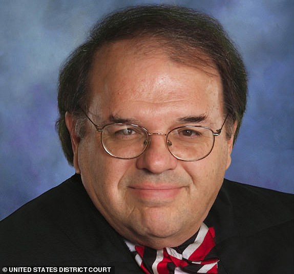 Judge slams Trump's executive order targeting top law firm