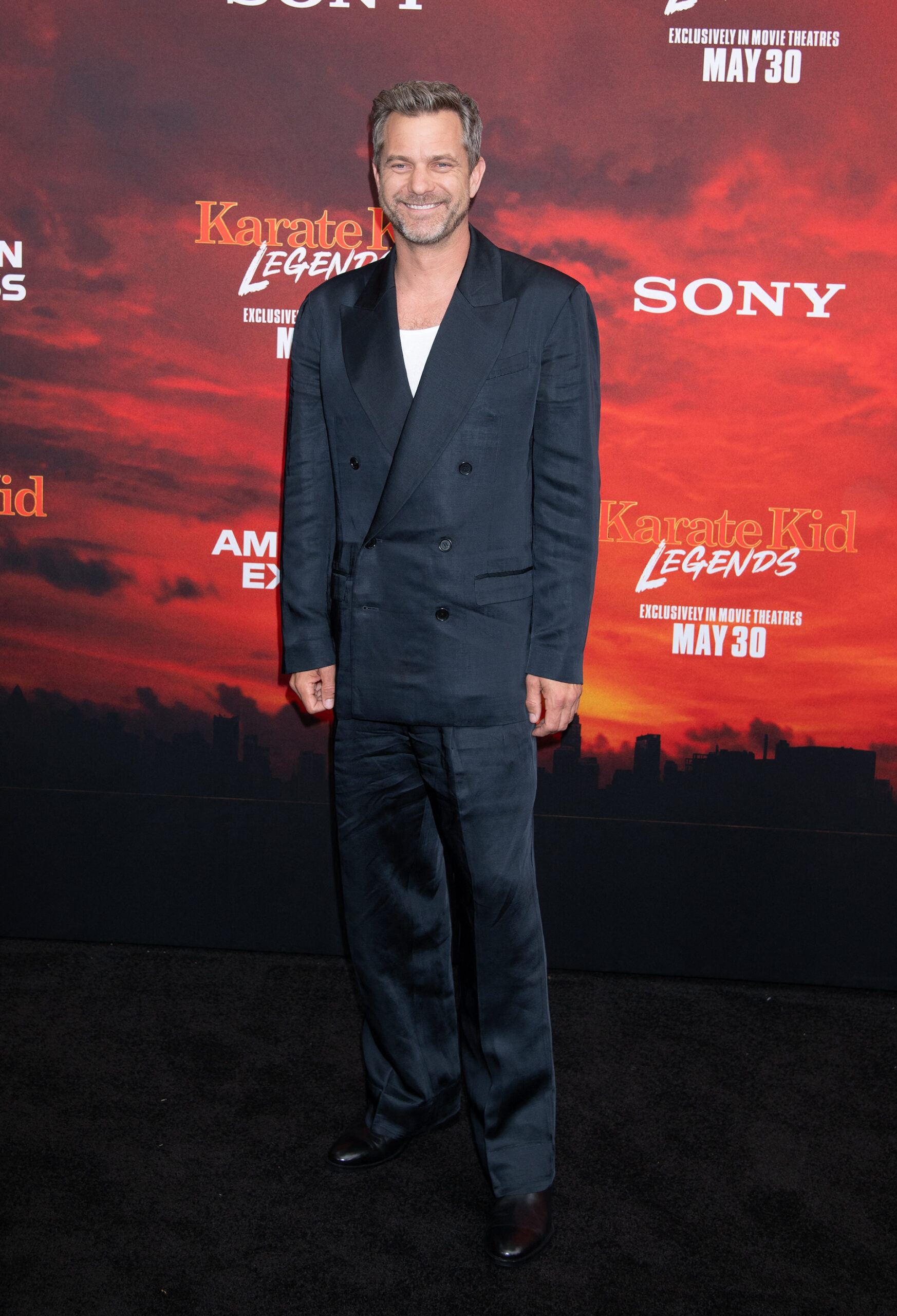 An '80s Star Looks Half His Age, Plus More Can't Miss Pics This Week