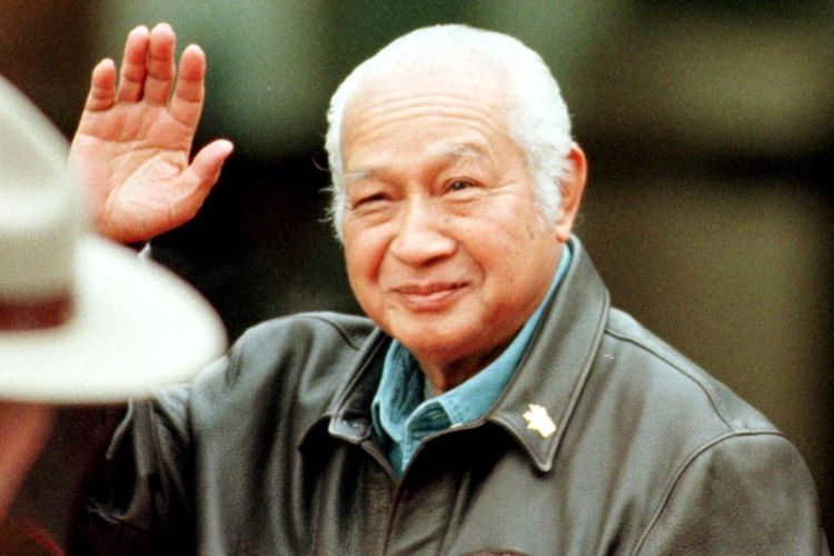 Bonnie Triyana Menolak Soeharto Jadi Pahlawan: Ancaman bagi Reformasi