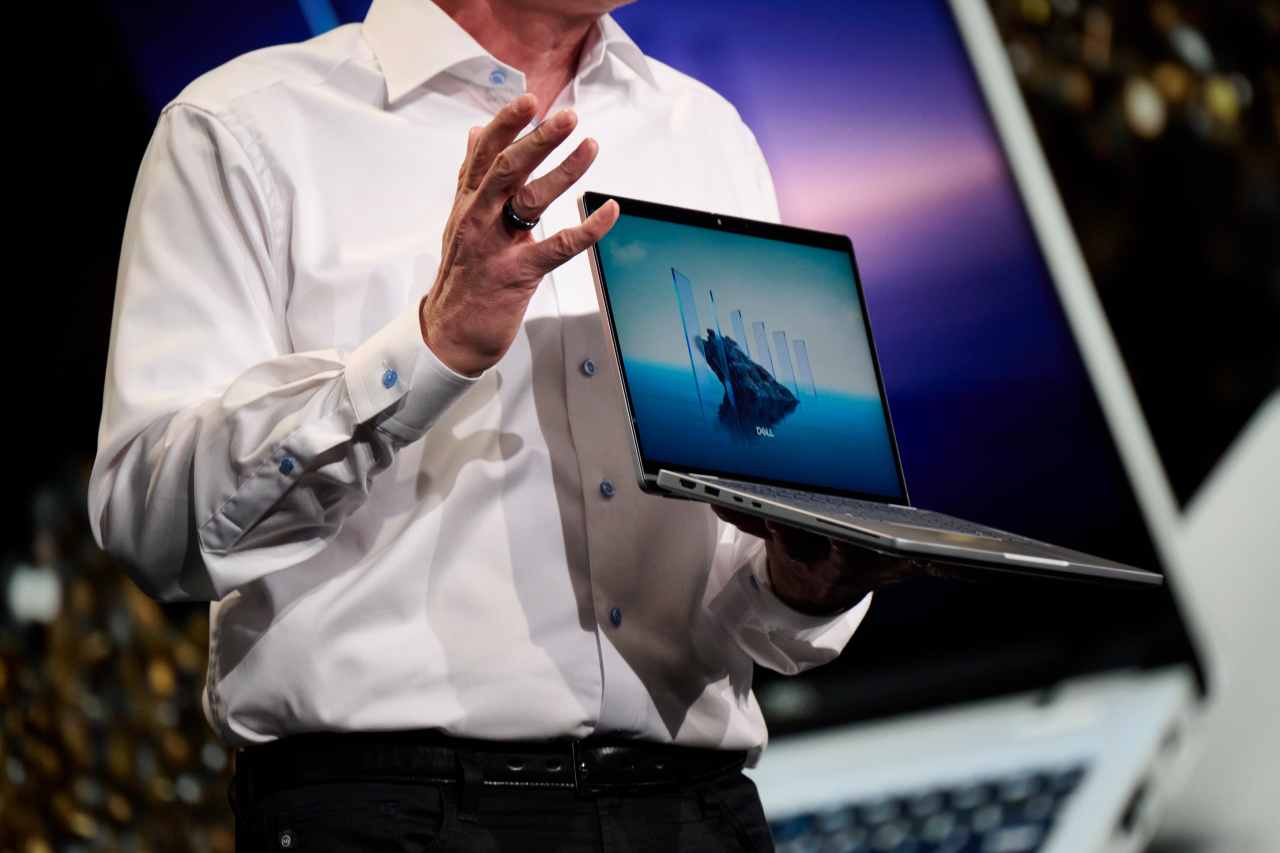 dell-earnings-outlook-were-fantastic-why-the-stock-is-down