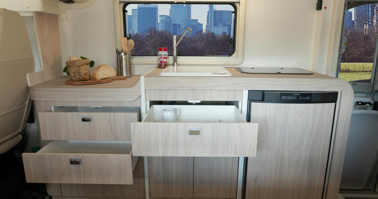 La Dolce RV-ita: You Gotta Check Out This L'il Italian Camper Van For ...