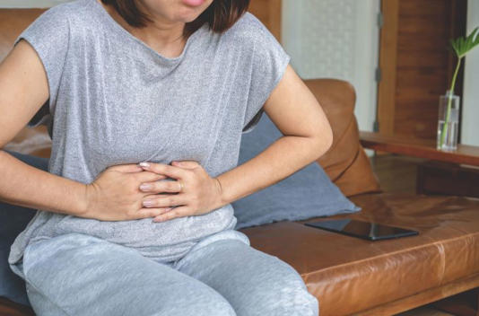 Cáncer de intestino: el test rápido y fácil que los mayores de 50 años deben hacerse una vez al año