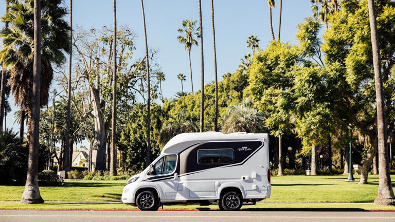 La Dolce RV-ita: You Gotta Check Out This L'il Italian Camper Van For ...