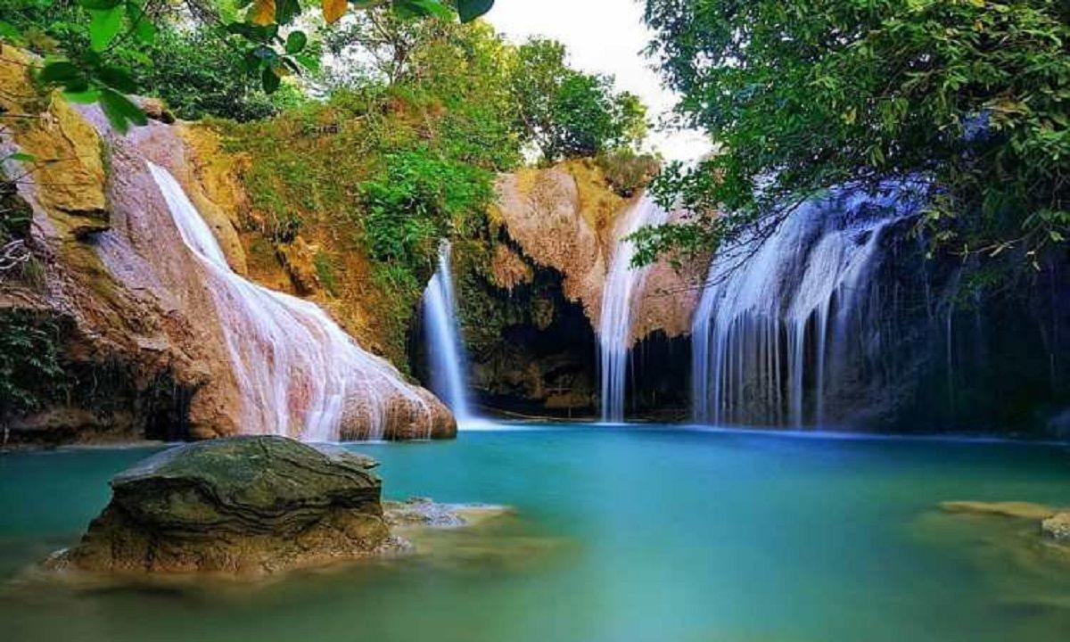 Surga Tersembunyi di Pacitan: Petualangan Seru ke Gua dan Air Terjun Kekinian