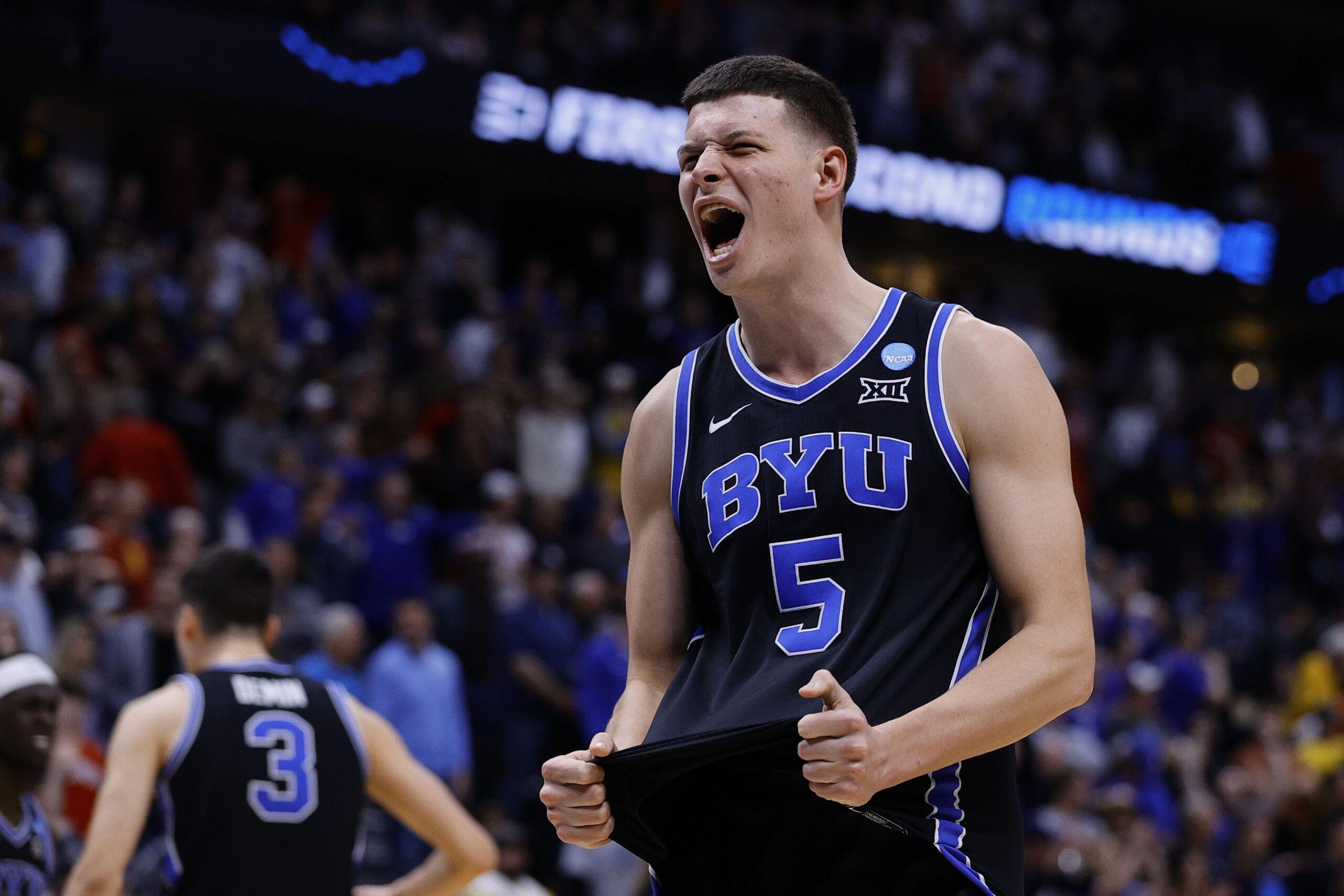 March Madness Odds in May: The 14 Favorites to Win 2026 Men’s Title