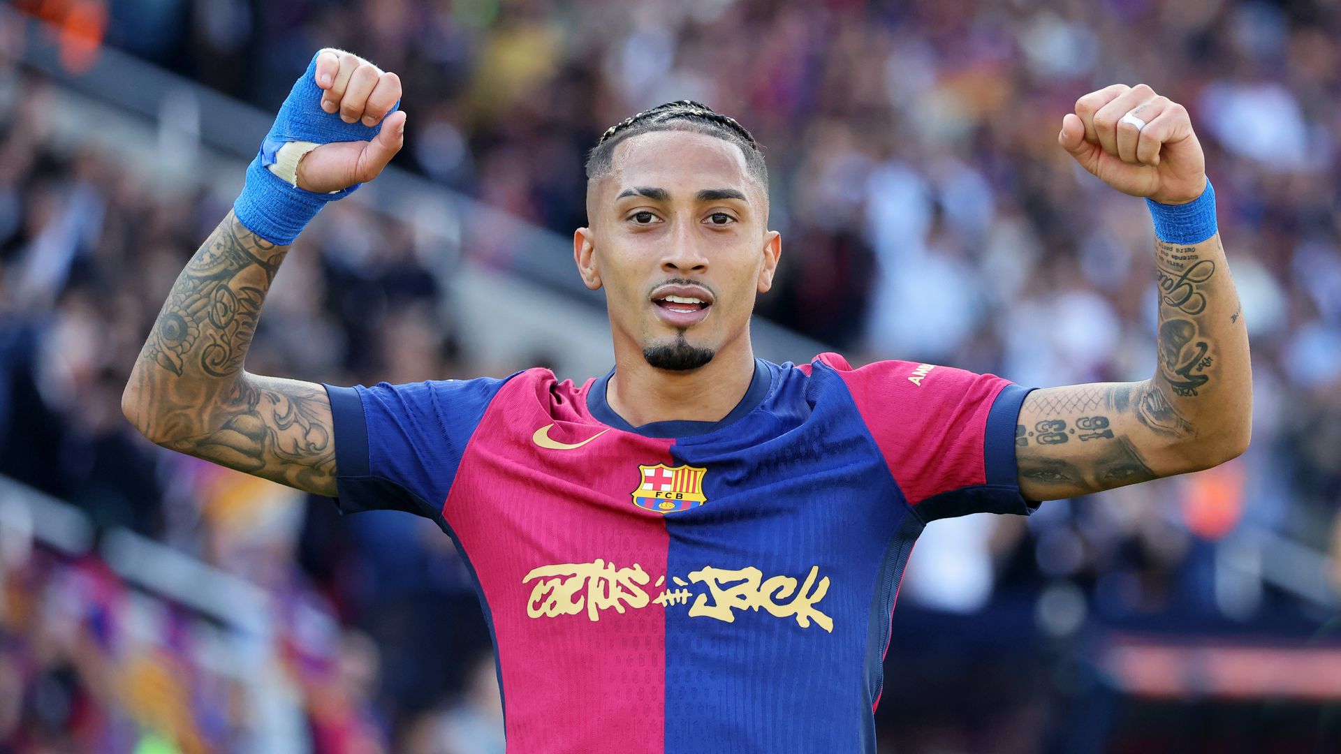 Raphinha reacts to talk Barca want to sign Diaz or Rashford